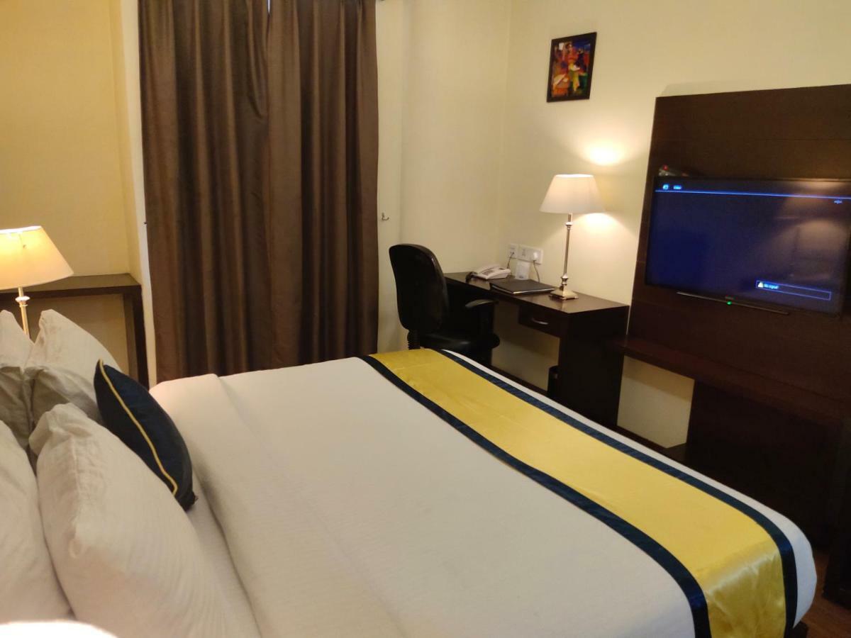 Days Hotel By Wyndham, Jalandhar Eksteriør bilde
